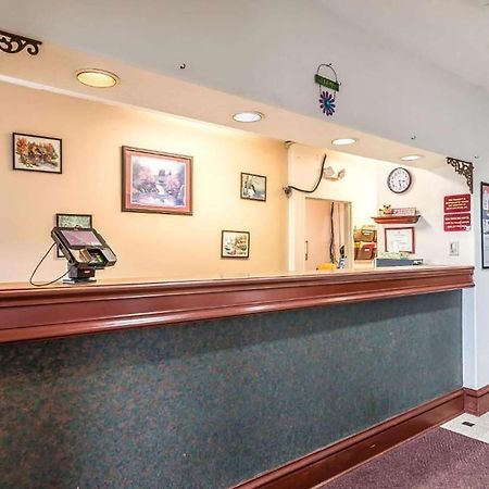 Days Inn By Wyndham Kentland מראה חיצוני תמונה
